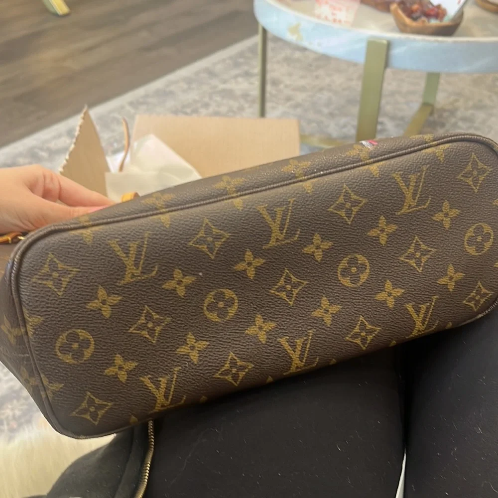 Louis Vuitton Neverfull pm Monogram w/ hand painted quote - Picture 6 of 7